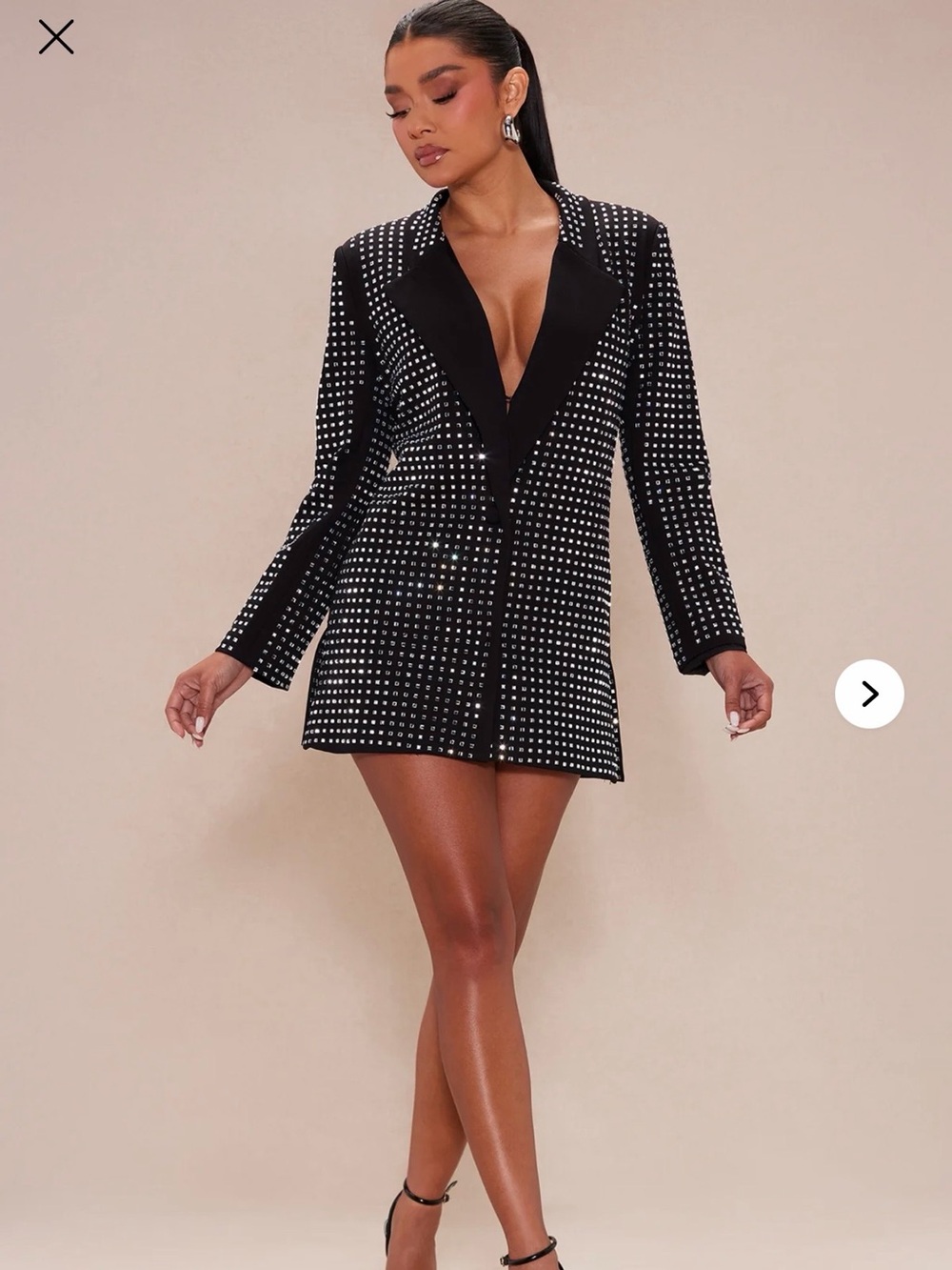 Nova Luxe black blazer dress features all-over rhinestone embellishments sz L